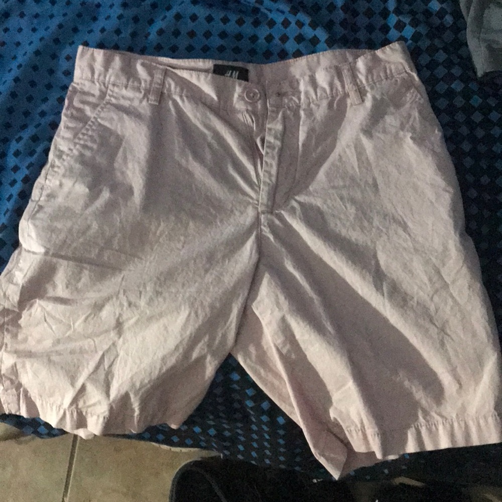 H&M pink shorts